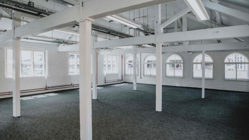 Pilot-House-40-1-1-scaled